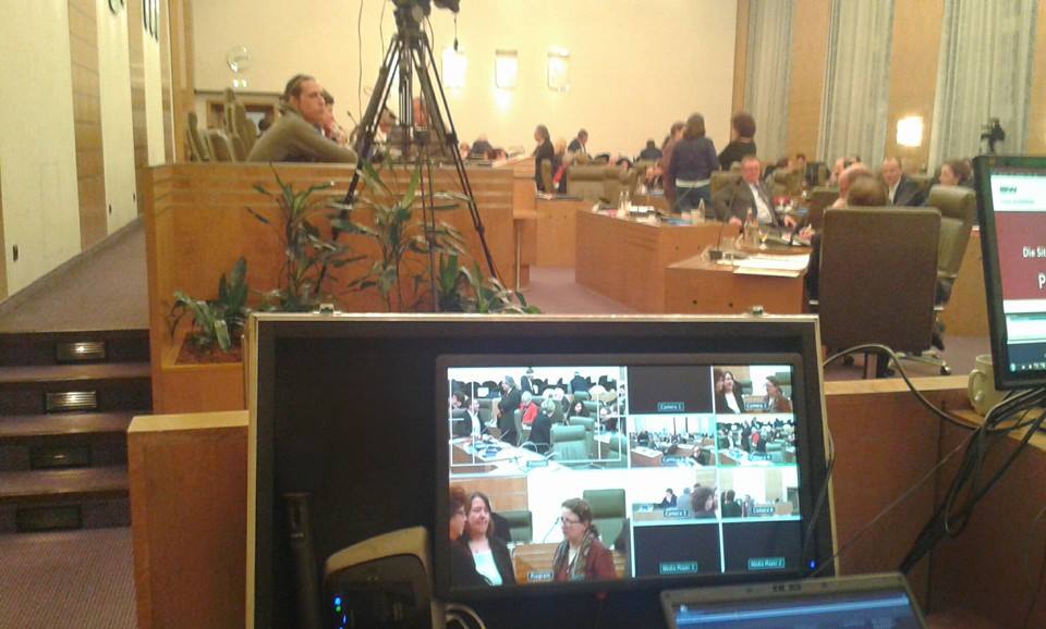 Live-Übertragung der Ratssitzung zukünftig im Internet